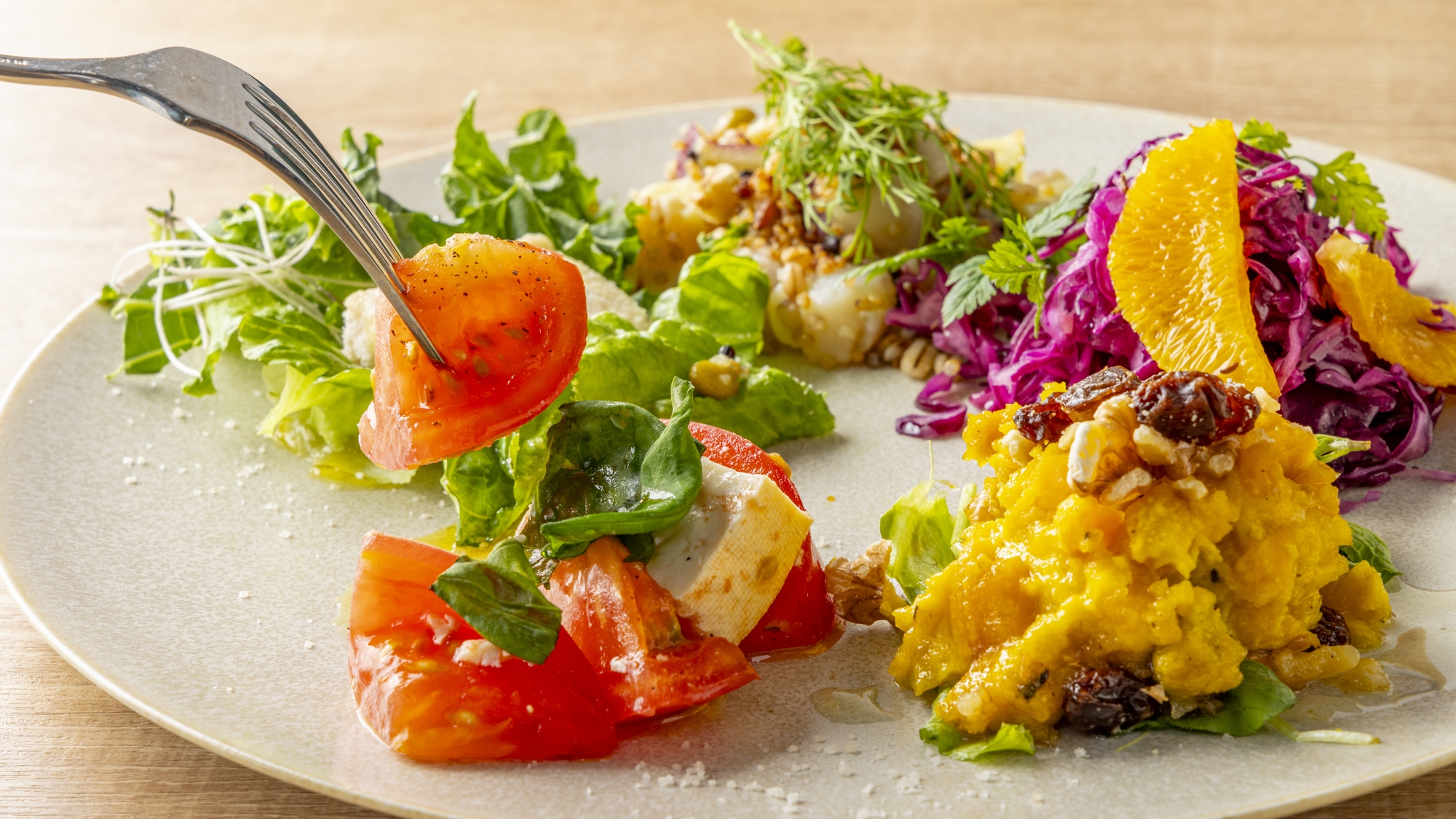 ■ご朝食｜盛り付け一例（サラダ）