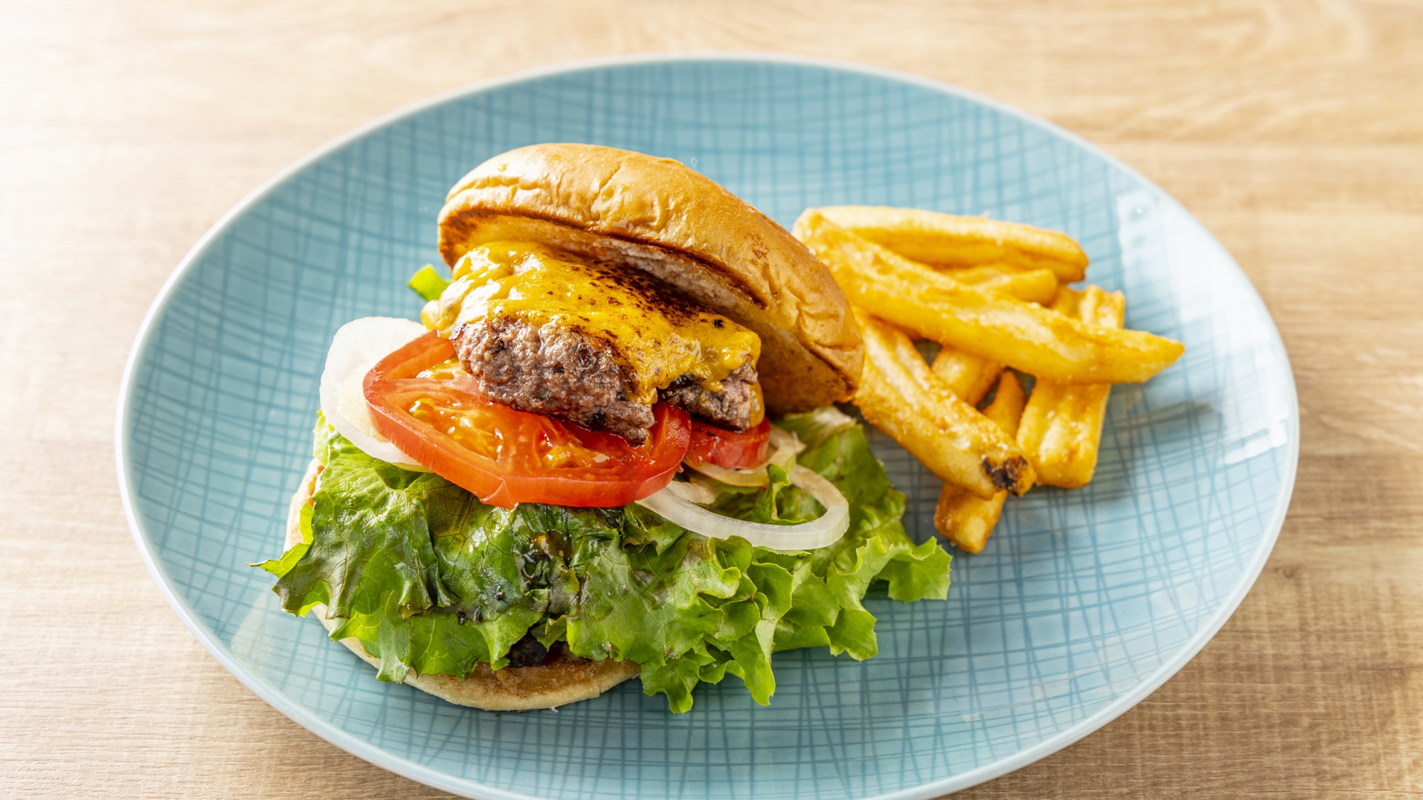 ■ご朝食｜選べるメインプレート「北海道プレミアバーガー」