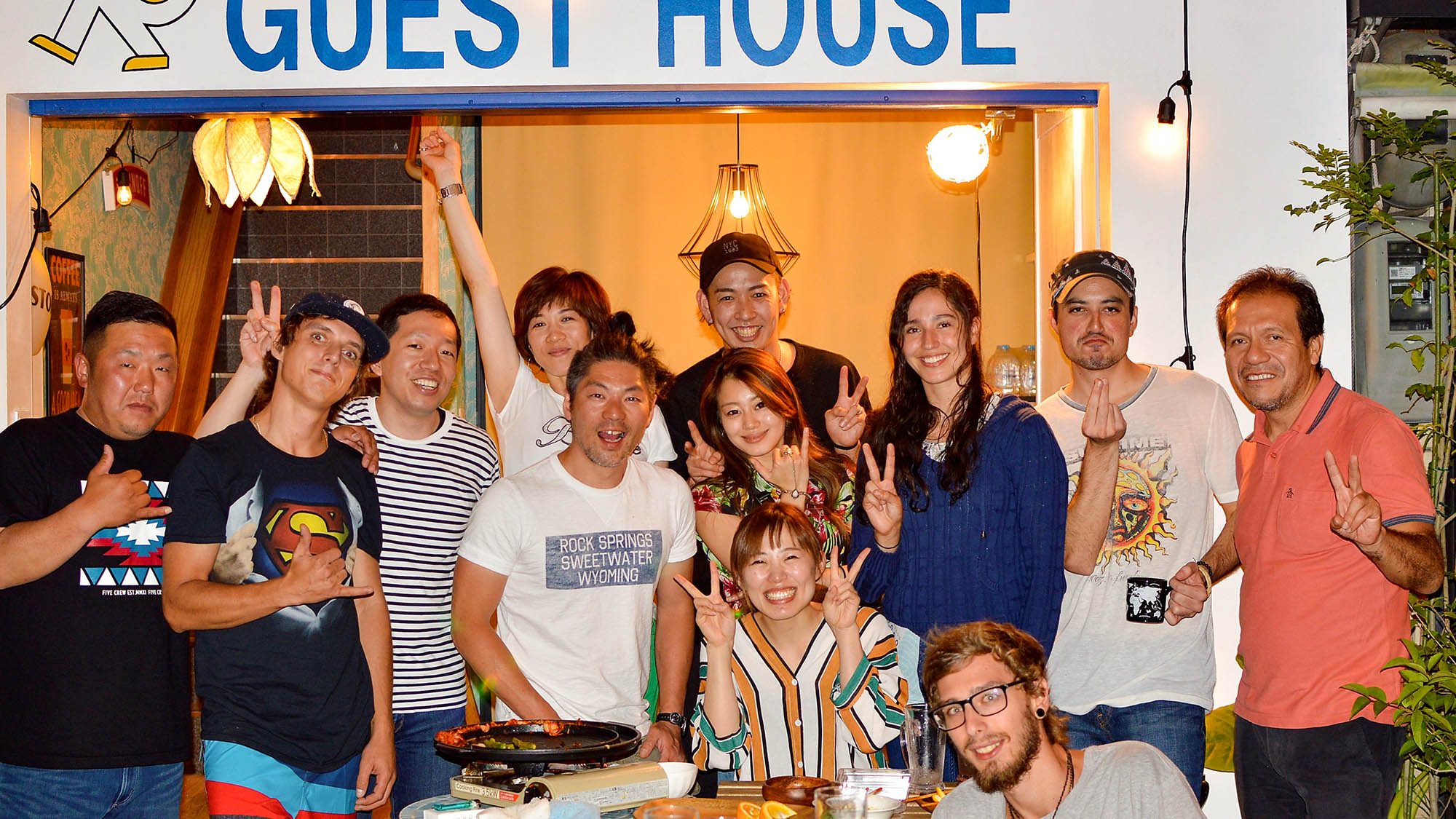 ・【イベント】宿泊者様みんなで飲んで・食べて交流する機会もございます