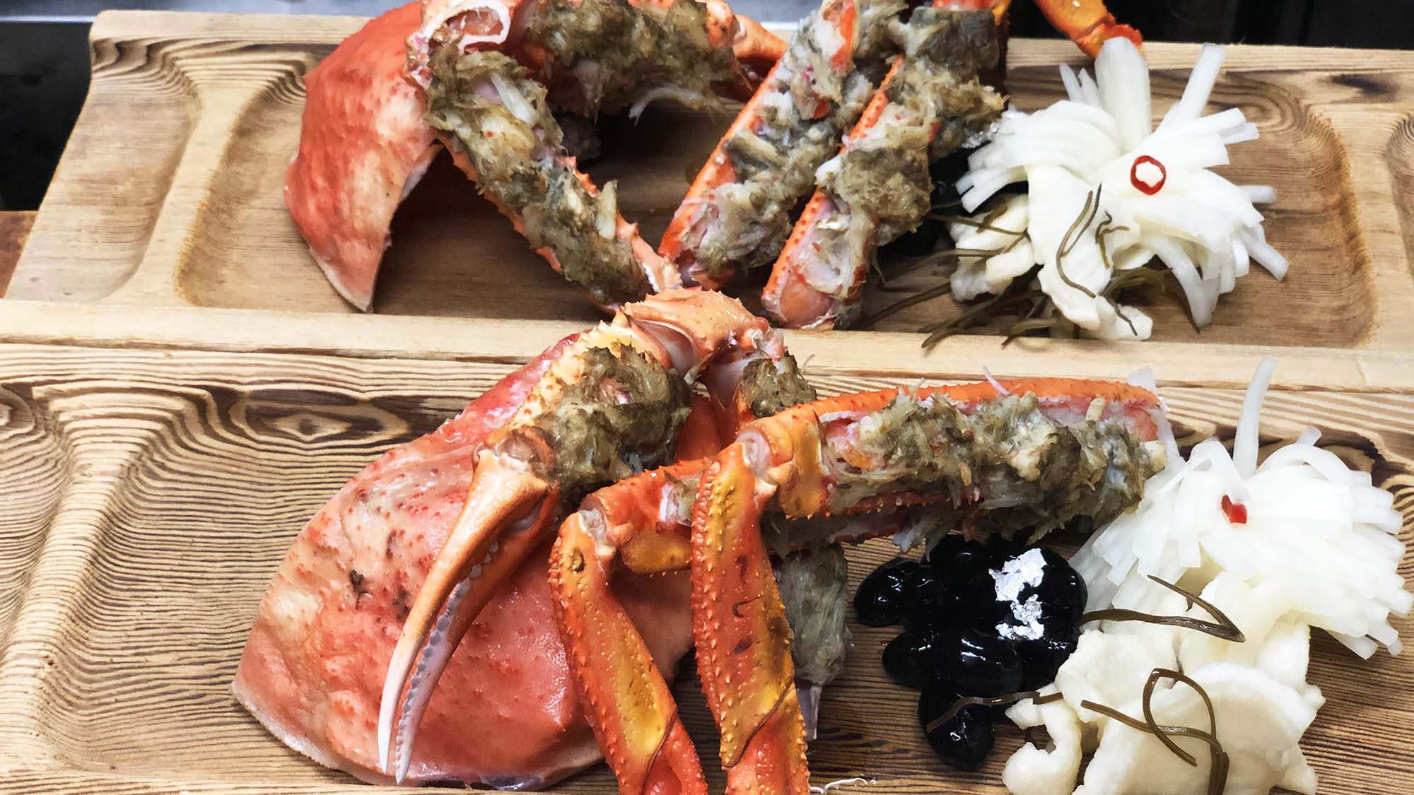 ・【お食事一例】日本海で獲れる蟹