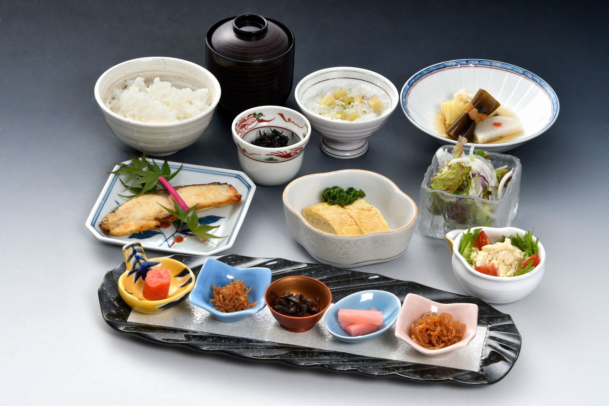 朝はおなかいっぱい召し上がれ♪佐賀自慢の朝食付プラン