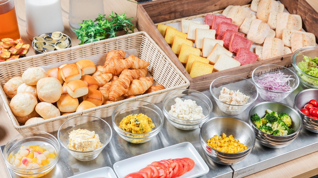 コンビニ隣接で便利！連泊割引プラン〜3連泊以上でお得！【朝食付き】