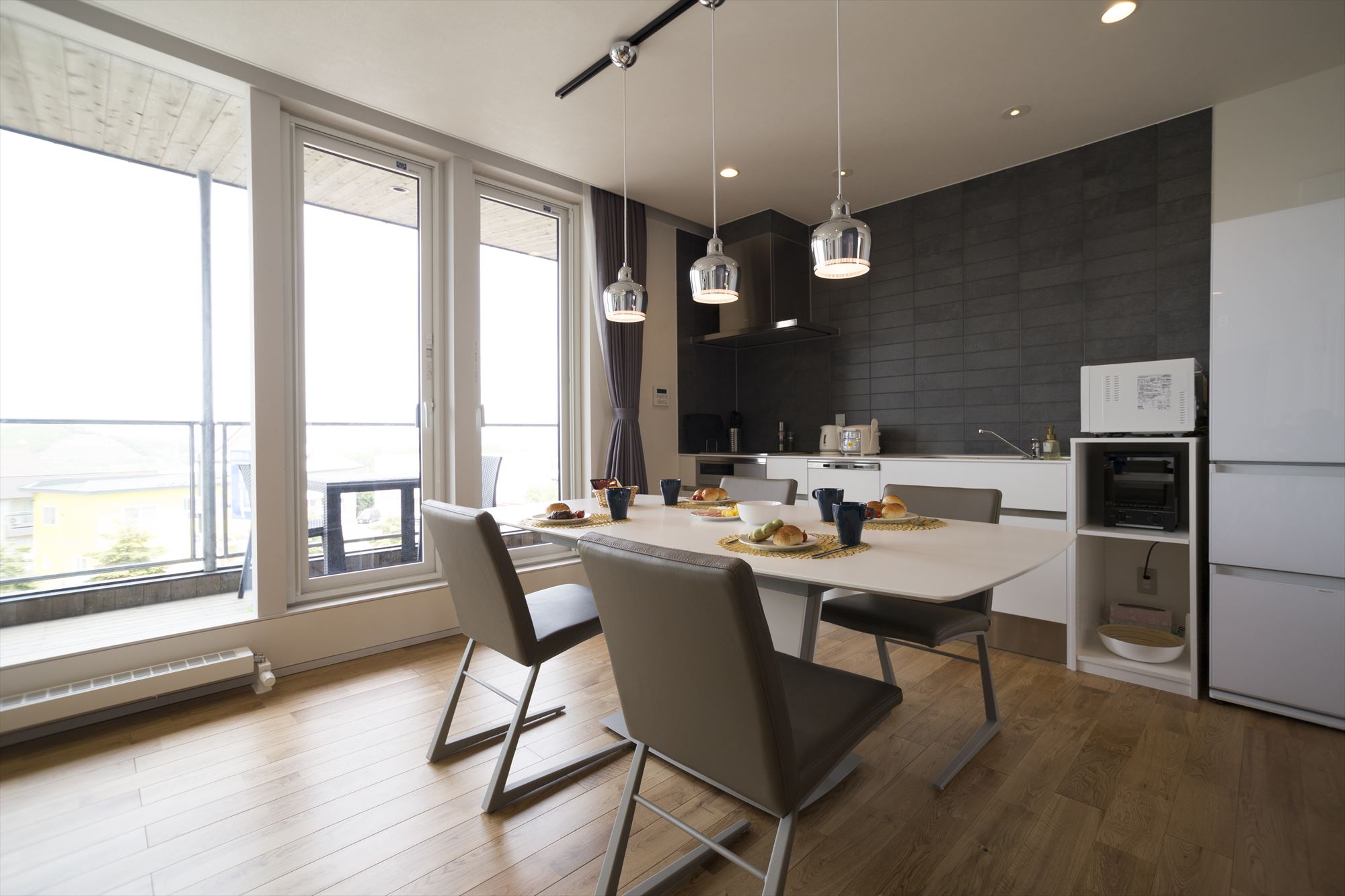 ユニート3F  ダイニングキッチン