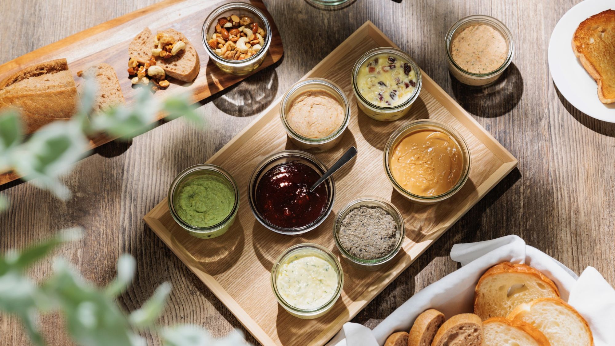 朝食バイキング「THE 10」究極のパンのお供15選（イメージ）