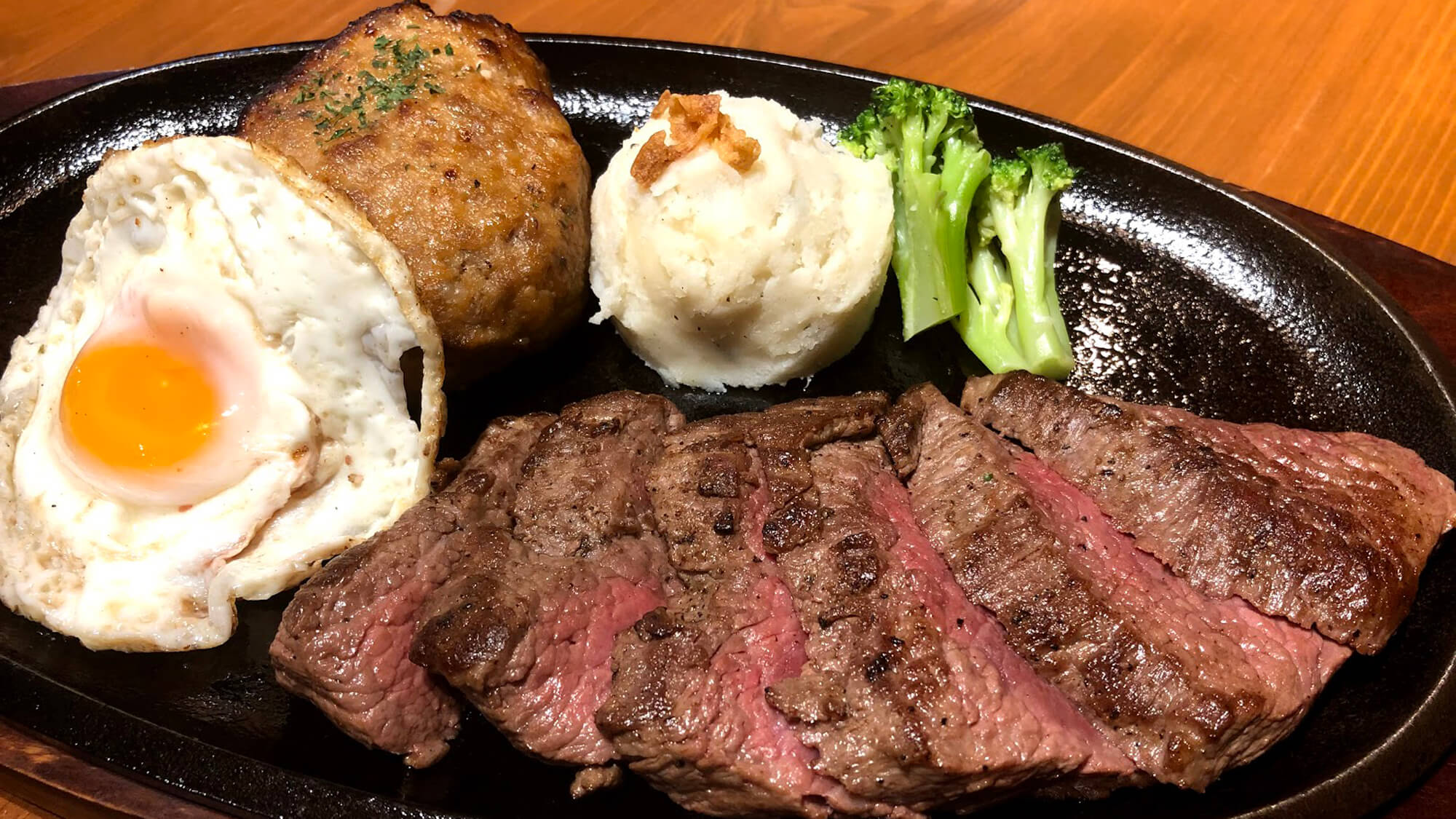 【ステーキ専門店・食事券Ａ付きプラン】地元で大人気ステーキ専門店のボリューム満点ステーキ