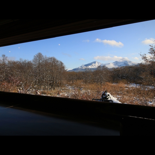 ２Fの大きな窓からは磐梯山が綺麗に見える特等席