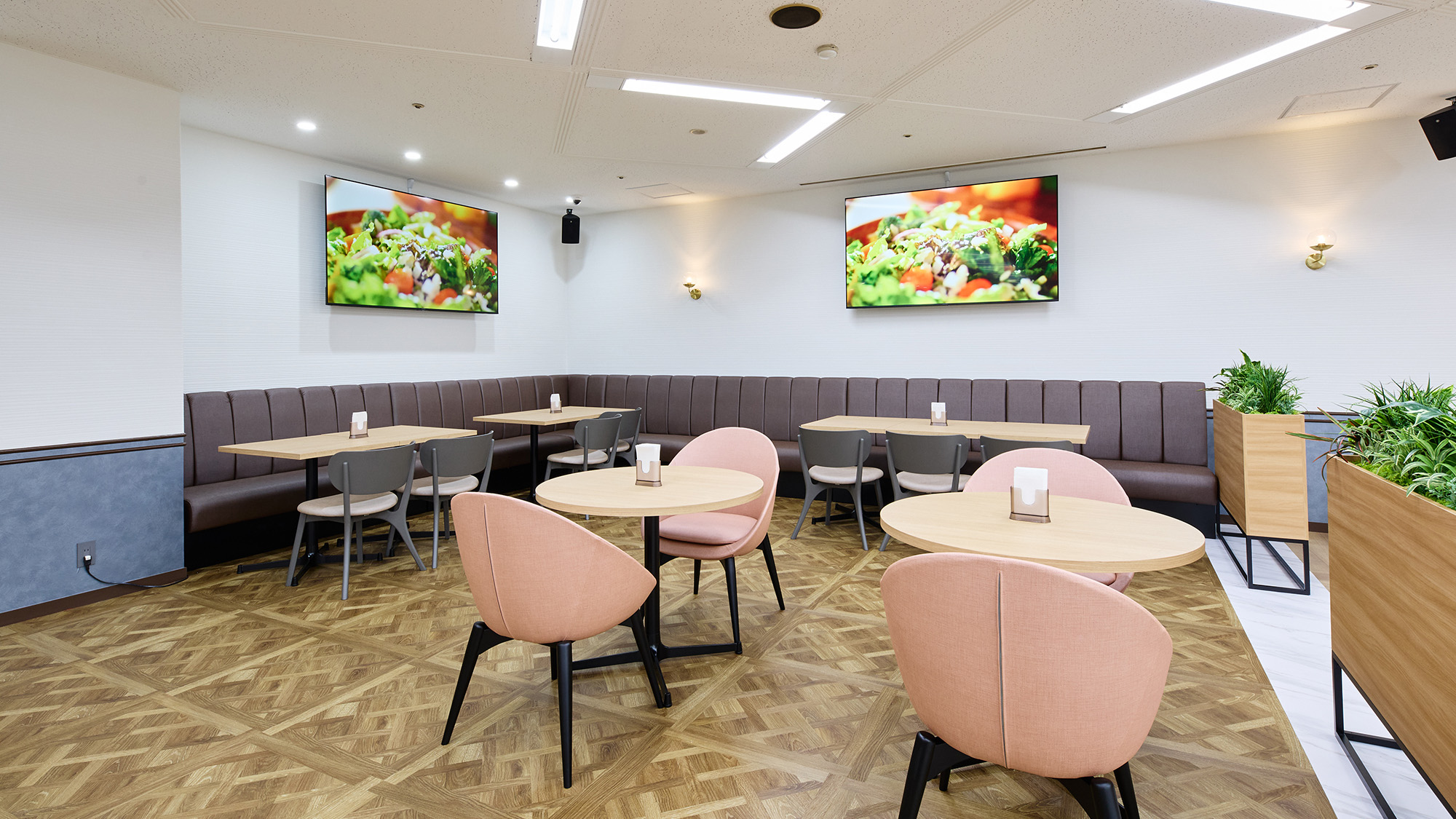 1Fラウンジ＆ダイニングルームが新しく生まれ変わりました。