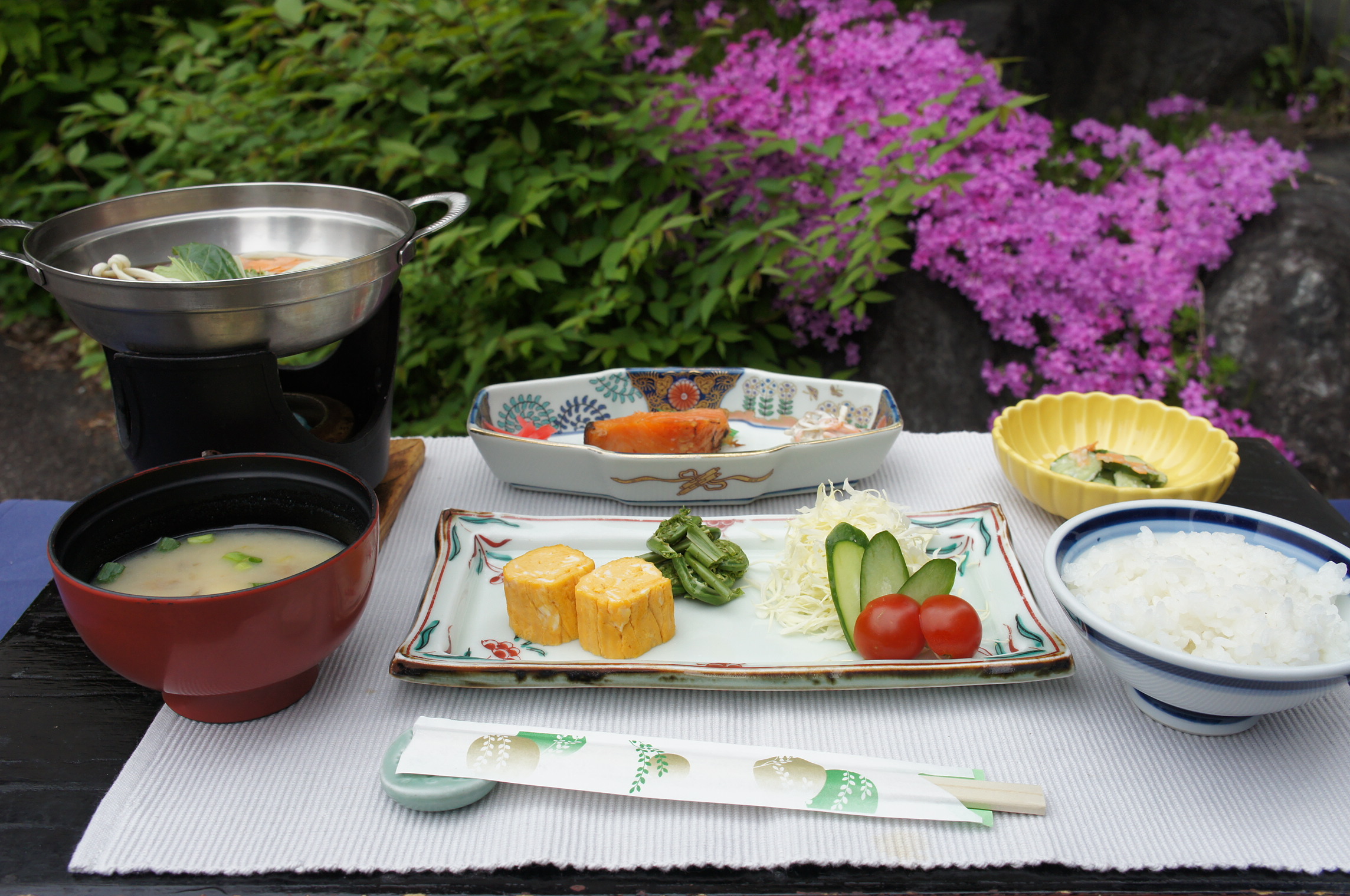 朝食の一例　芝桜