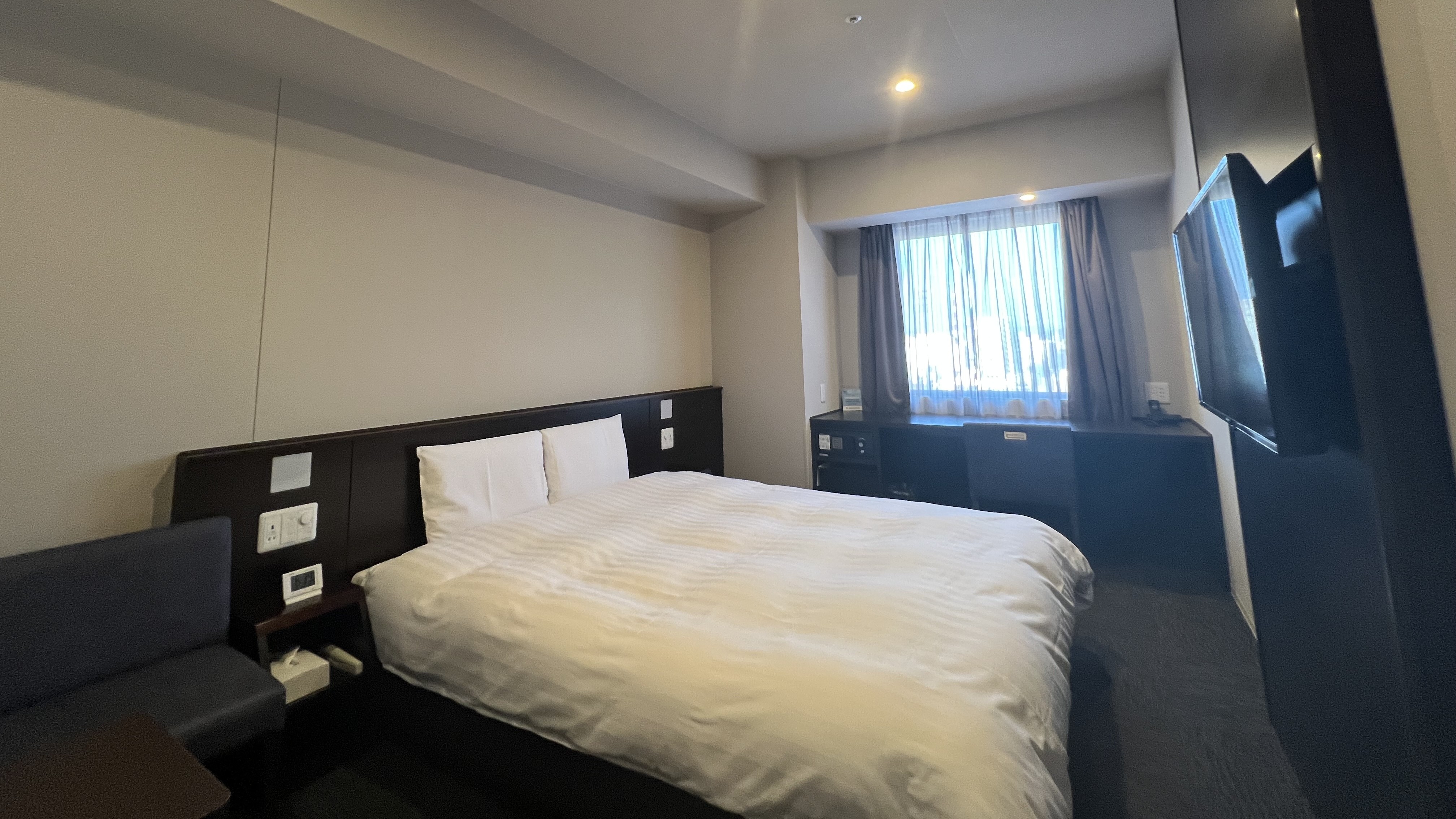 デラックスクイーンルーム