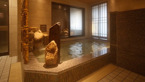 ◇女性大浴場内湯　天然温泉　低張性アルカリ性40度～42度
