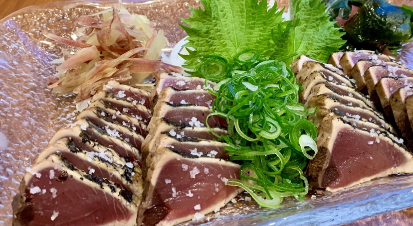 カツオのタタキ