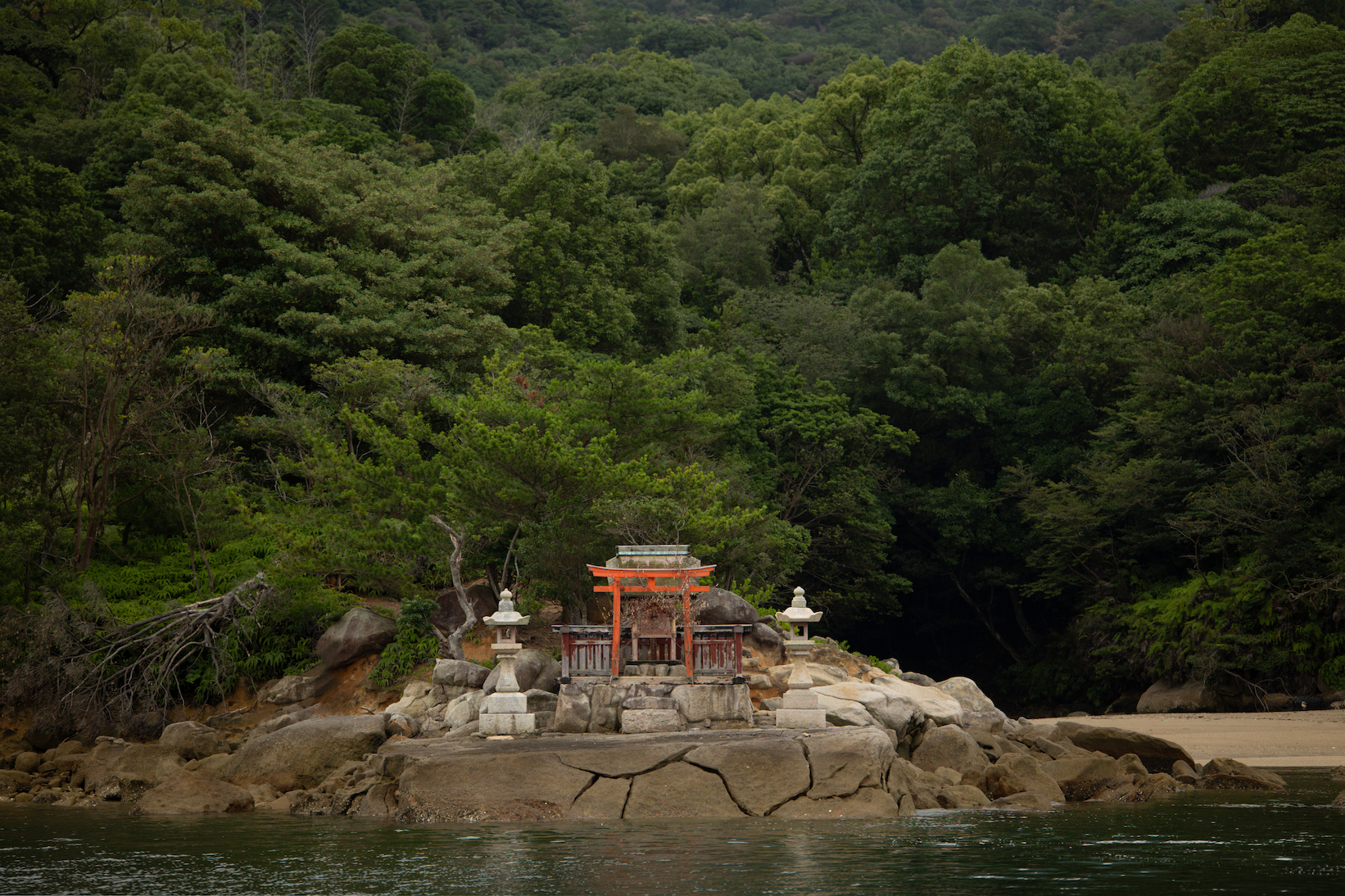 御床（みとこ）神社