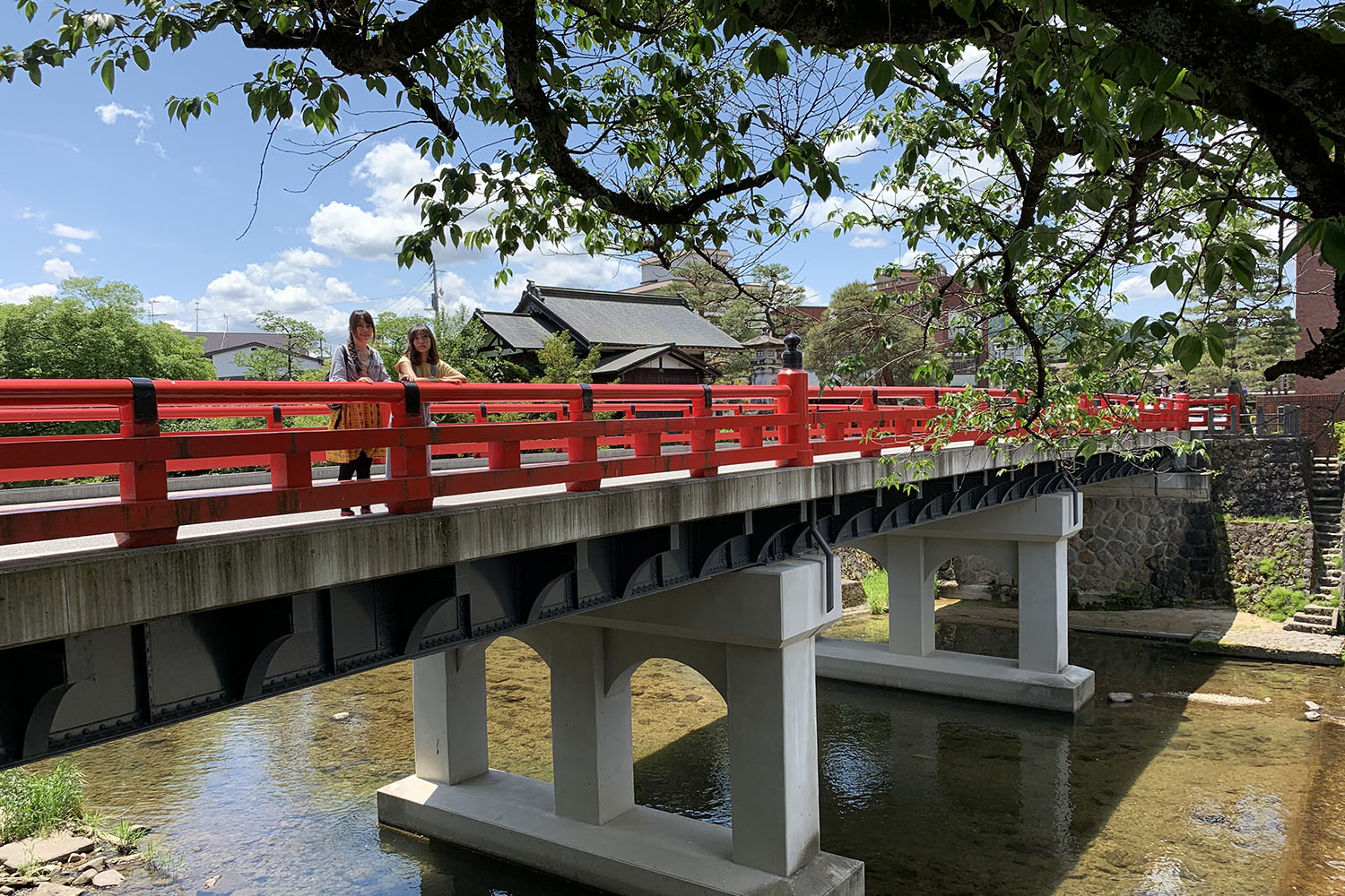 中橋　宮川にかかる高山のシンボル的な赤い橋