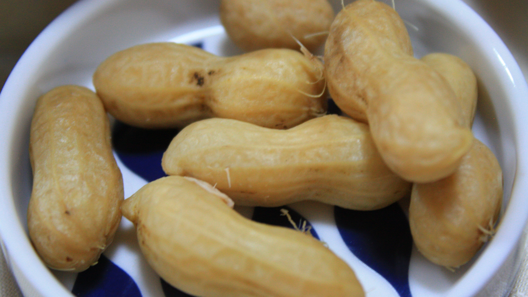 *【夕食一例】後引く美味しさ！殻付きで茹でているので美味しさが凝縮されています♪