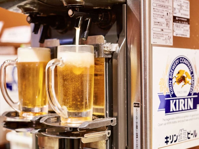 お酒類の飲み放題は2500円（税別）。生ビール・瓶ビール・レモンサワー・焼酎各種・お酒・ハイボール等