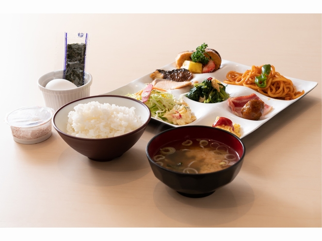 朝食(定食) / Breakfast(Japanese set meal)