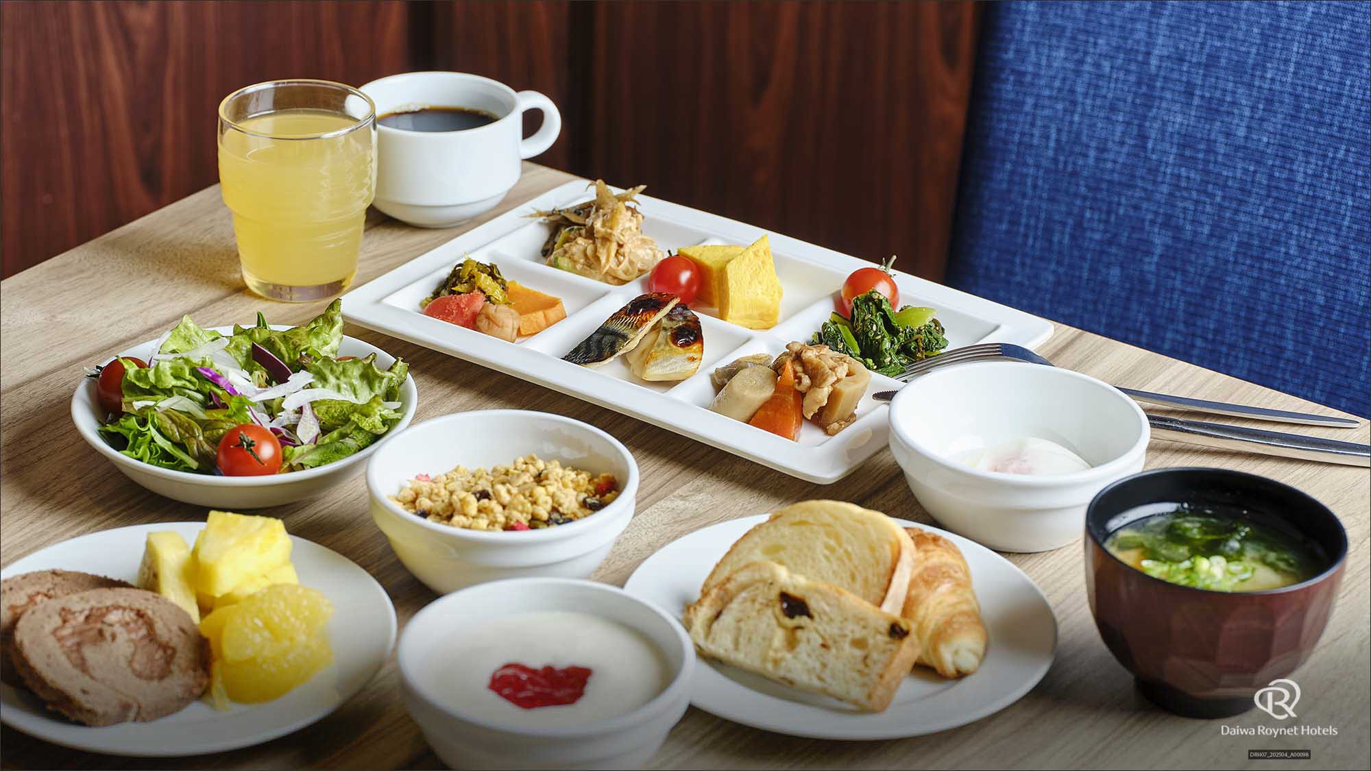 朝食ビュッフェ盛り付け例（ぶどうの樹）