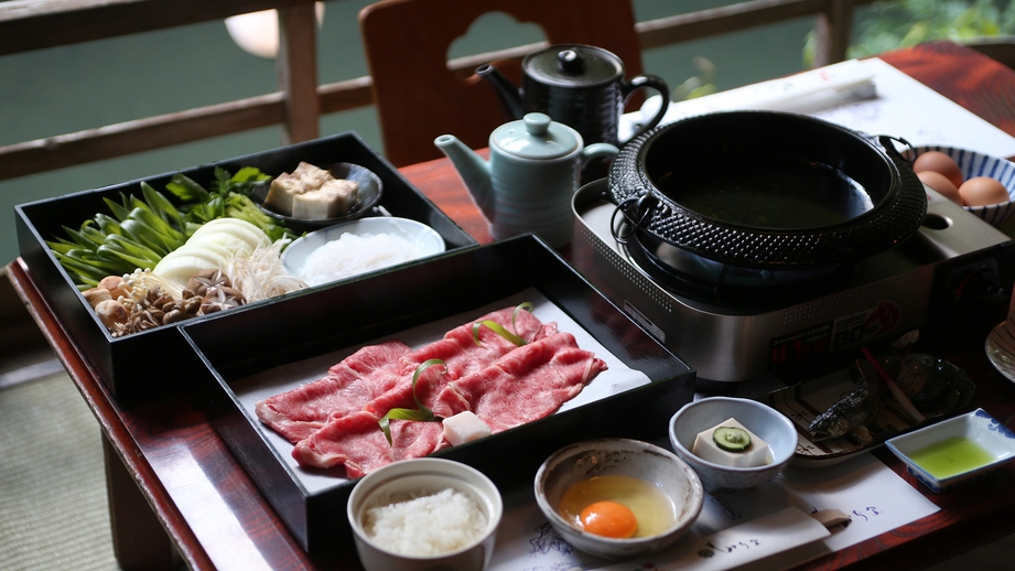 【6月限定・1泊2食】京都高雄 もみぢ家｜源氏ホタル鑑賞と納涼川床料理プラン