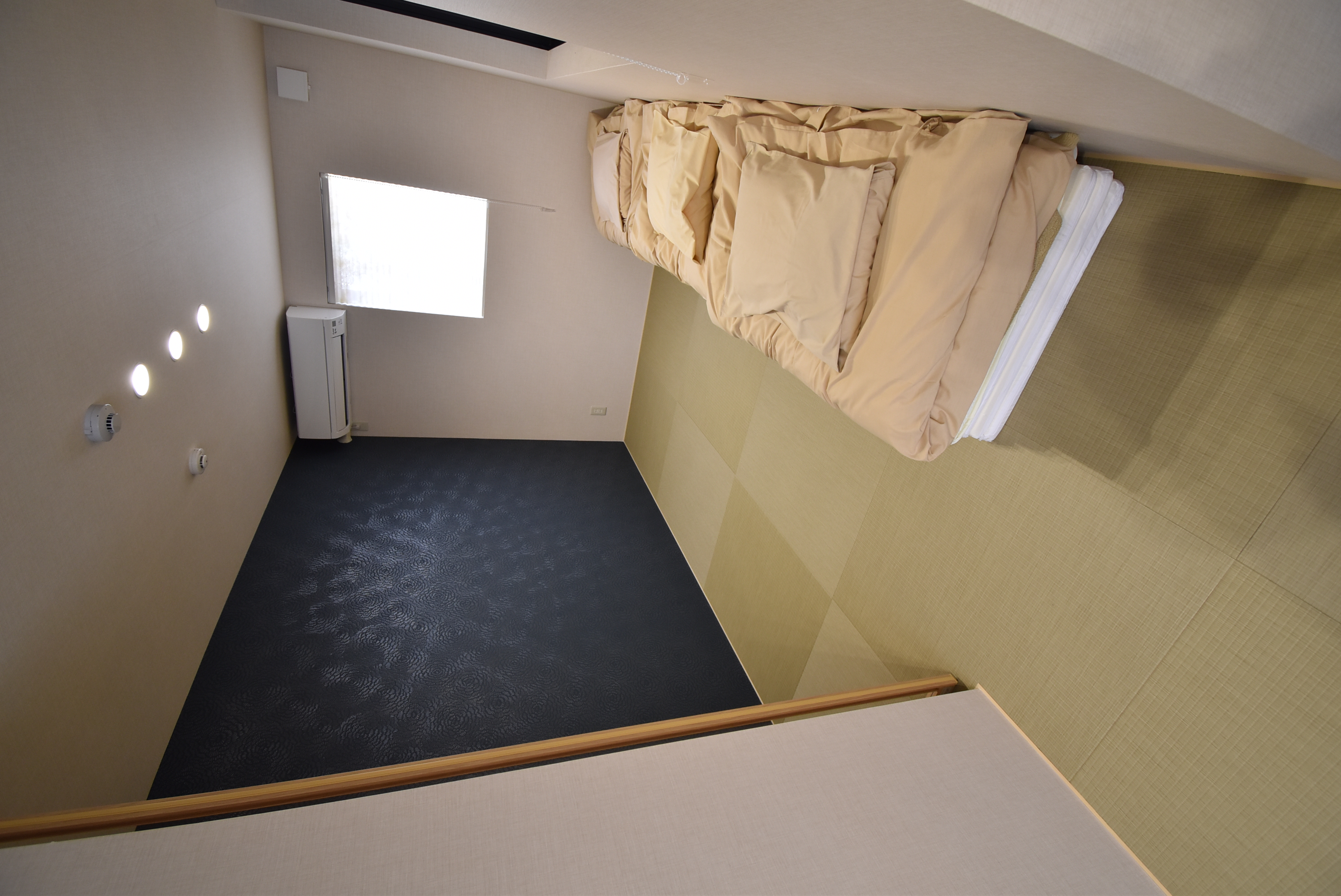 3階寝室　ファミリー／グループ