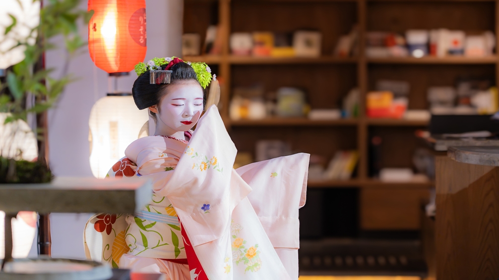＼舞妓さんに会えるホテル／京の舞＆撮影会 スタンダードプラン（素泊り）