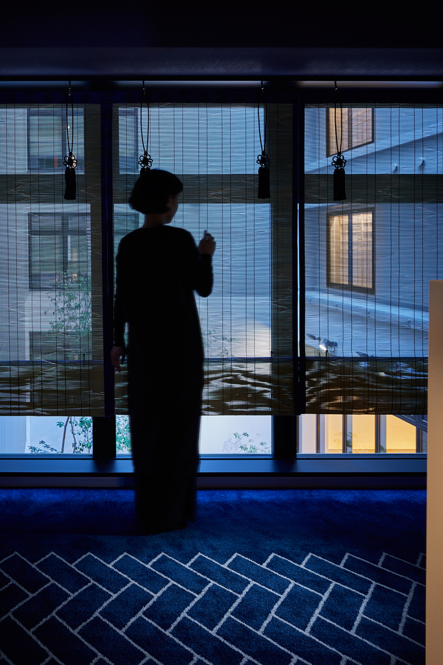 【廊下】四季の移ろいと京文化の趣を感じながら、心安らぐ滞在をお楽しみいただけます