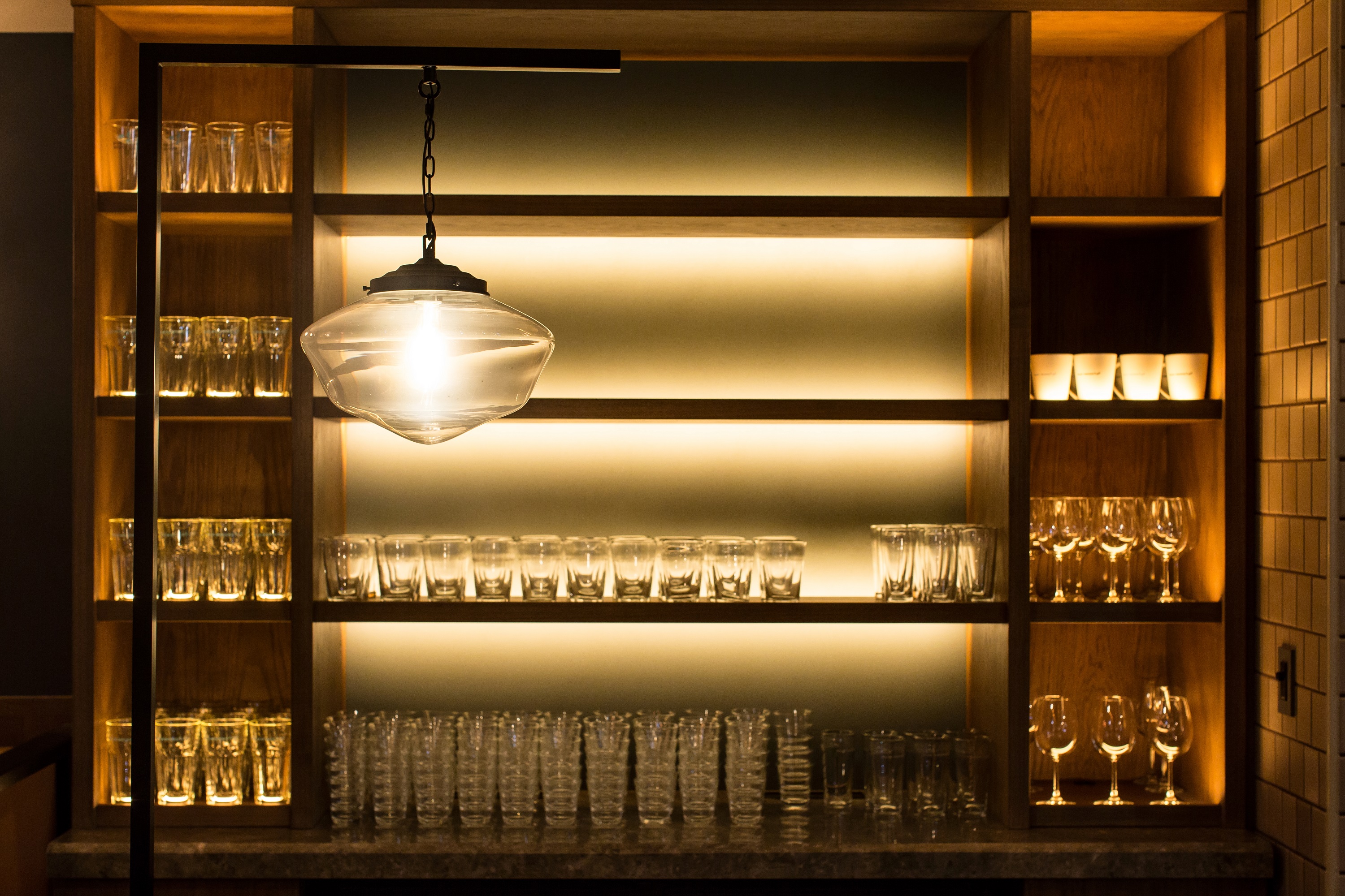 本と音楽が紡ぐ、旅人の感性を呼び覚ます場所