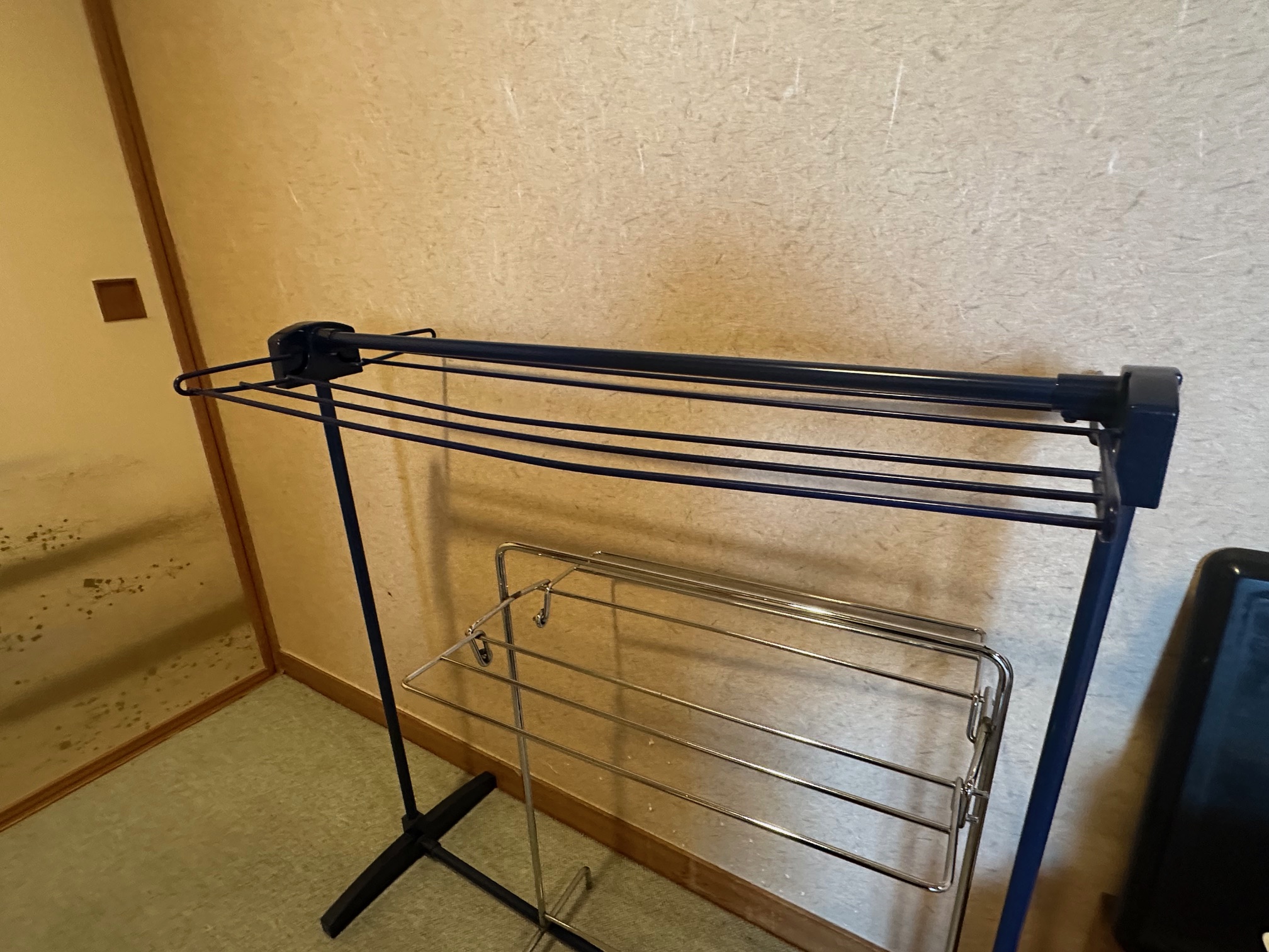 部屋備品　タオルハンガー