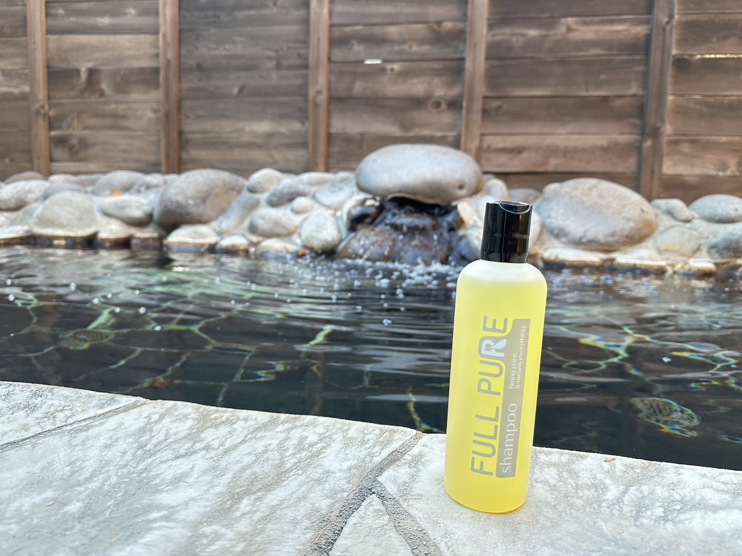 「フルピュアシャンプー」新発売！売店にて販売中です