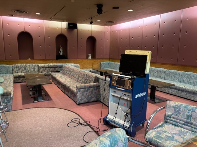 カラオケルーム