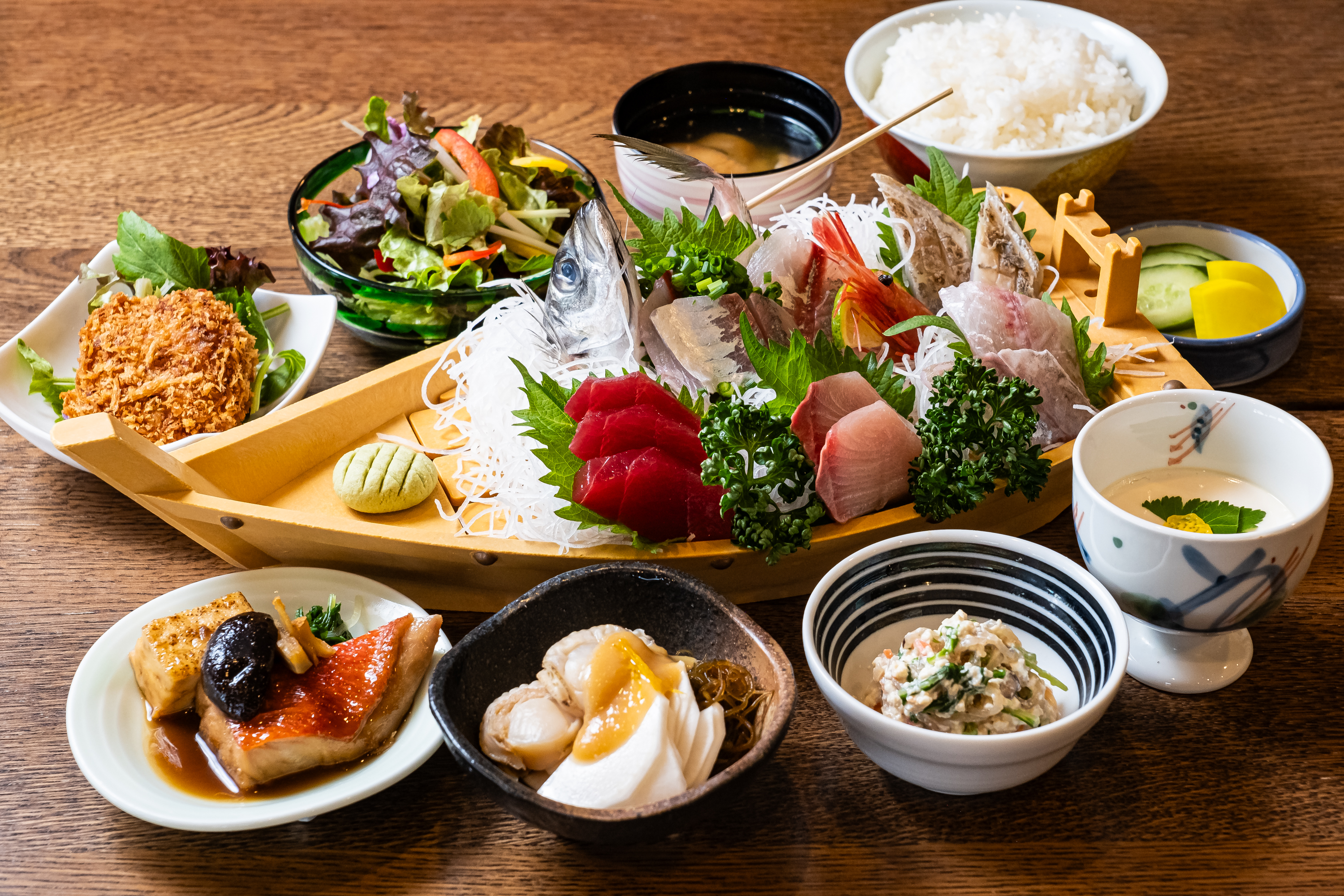 【ご夕食】当館人気ナンバー1　-お刺身膳-