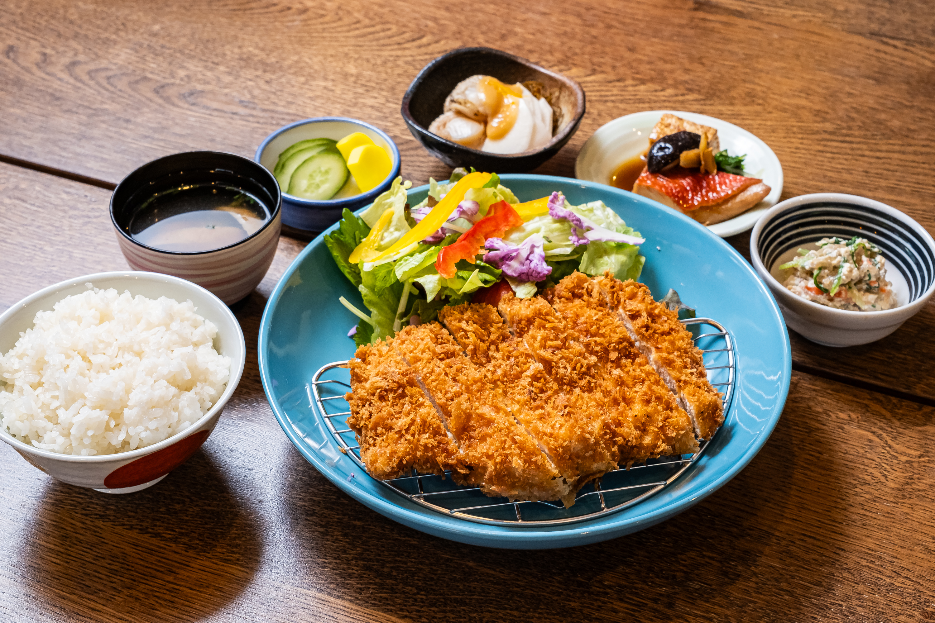 【ご夕食】選べるご夕食 -チキンカツ-