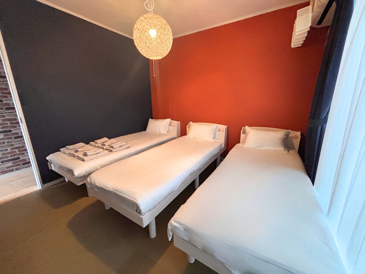 C棟：ベッドルーム