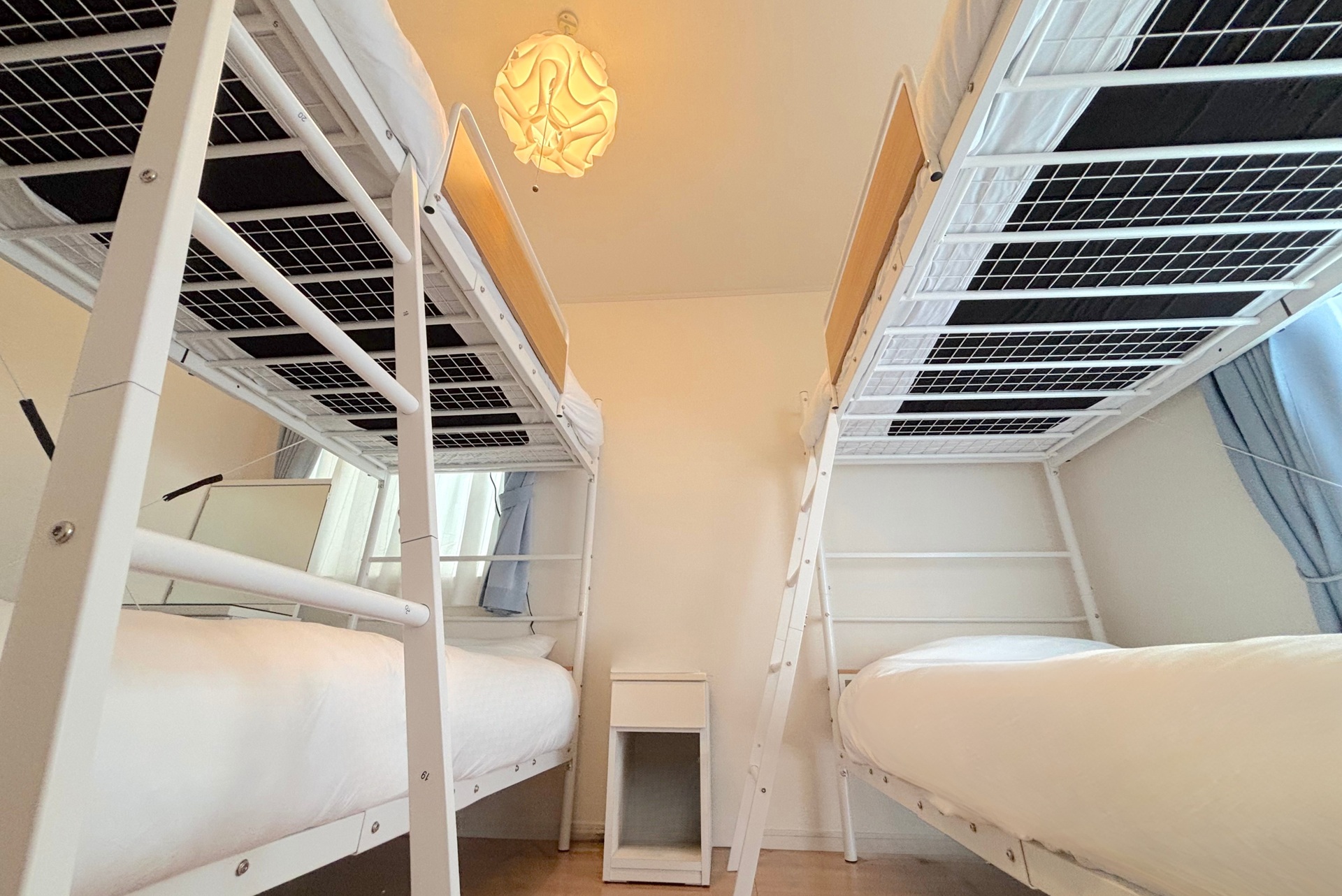 A棟：ベッドルーム