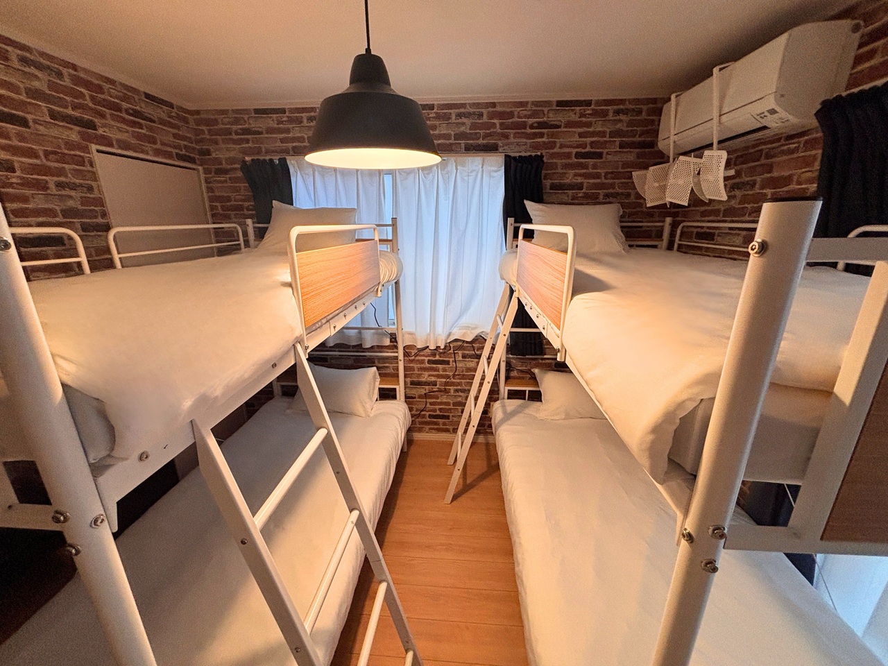 C棟：ベッドルーム