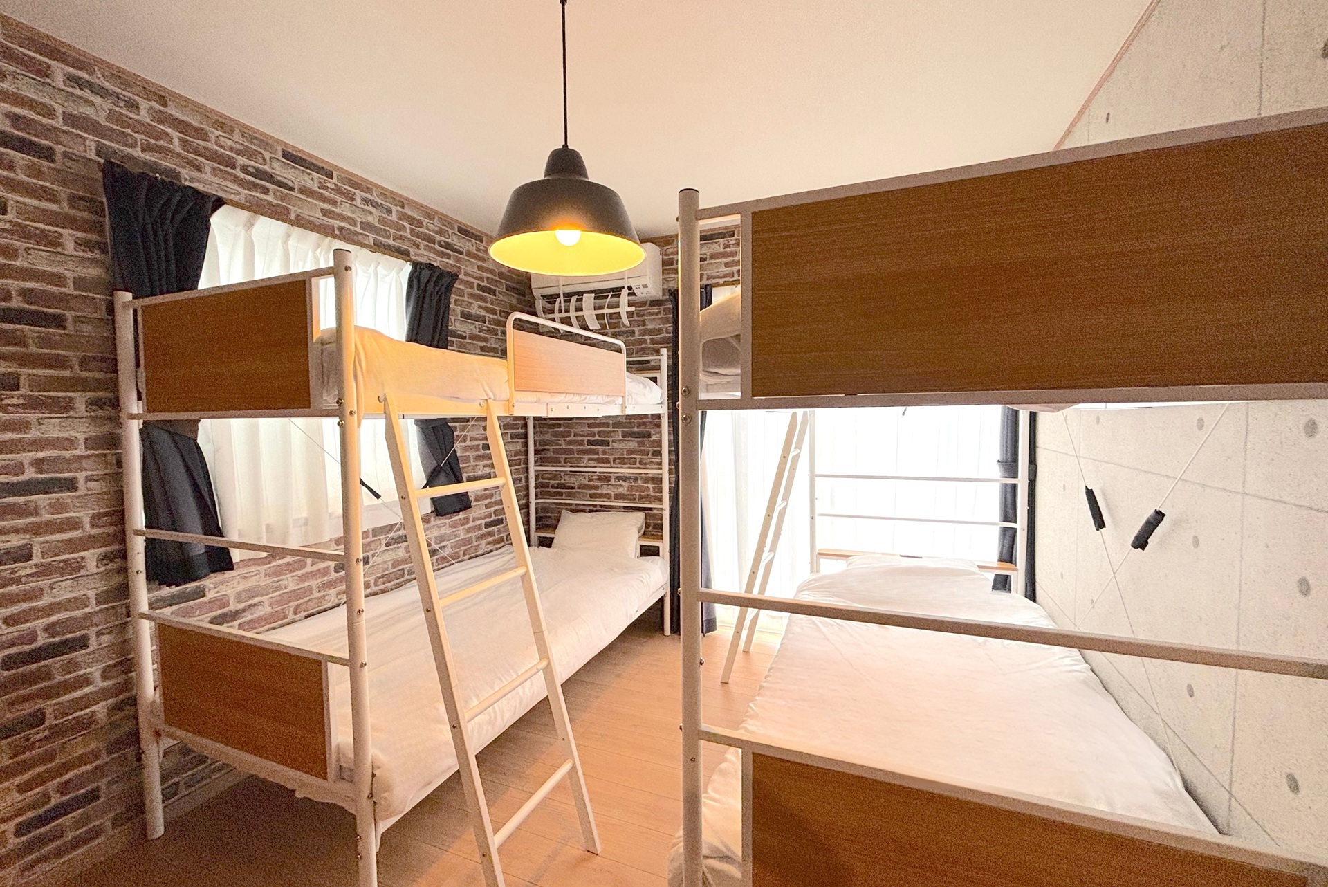 D棟：ベッドルーム