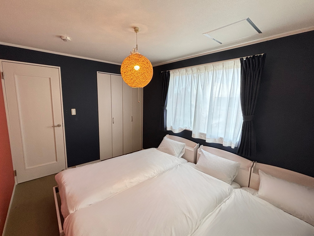 B棟：ベッドルーム