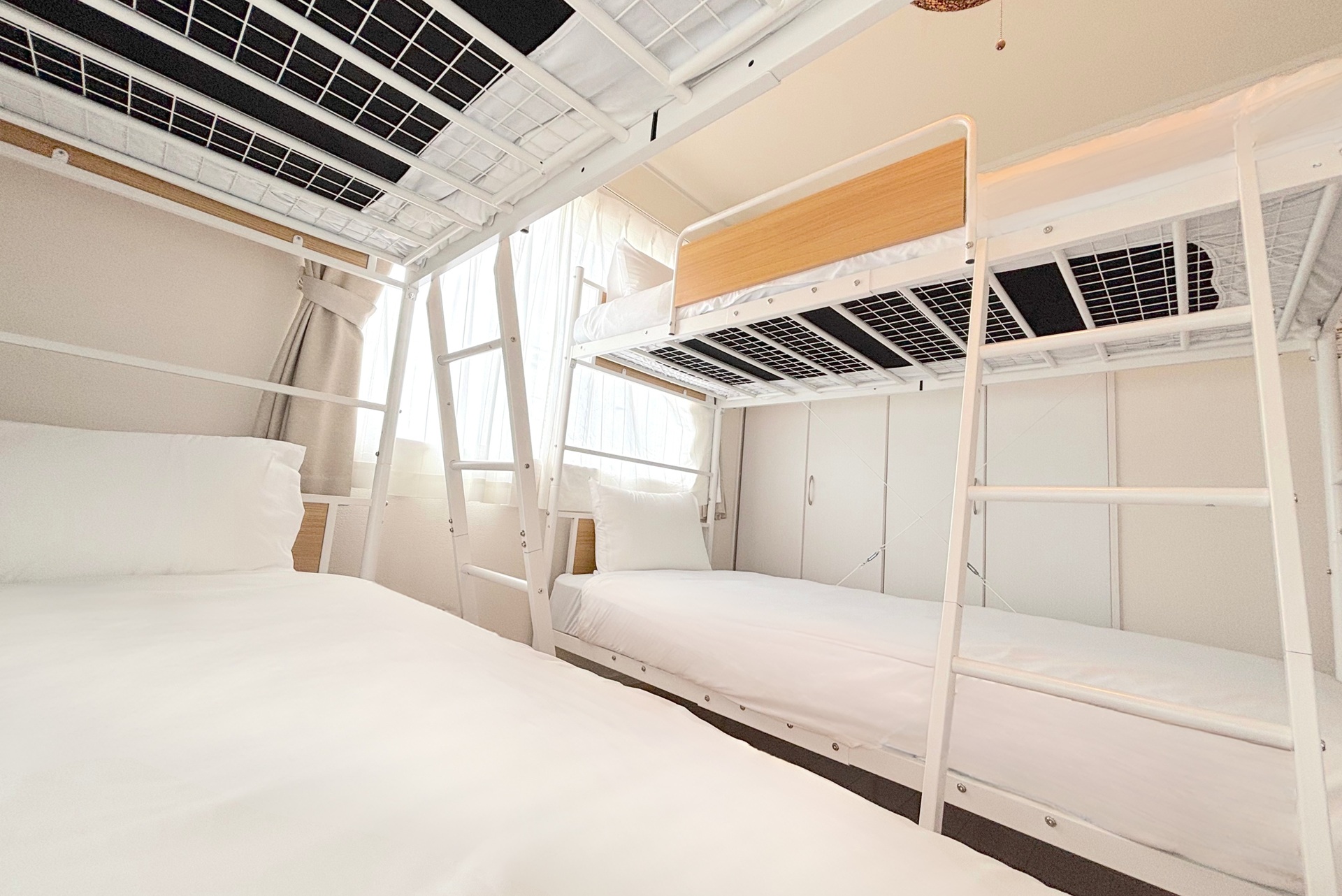 A棟：ベッドルーム