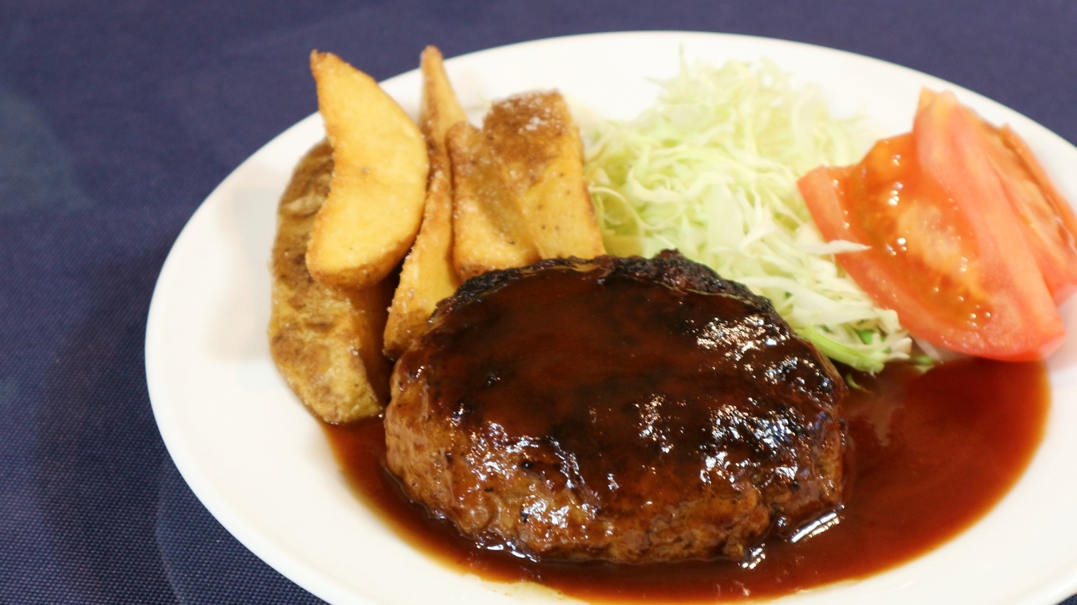 【カジュアル（夕朝食付）】お食事軽め｜女性やシニア向け！妙高の自然と温泉満喫プラン［4〜11月］