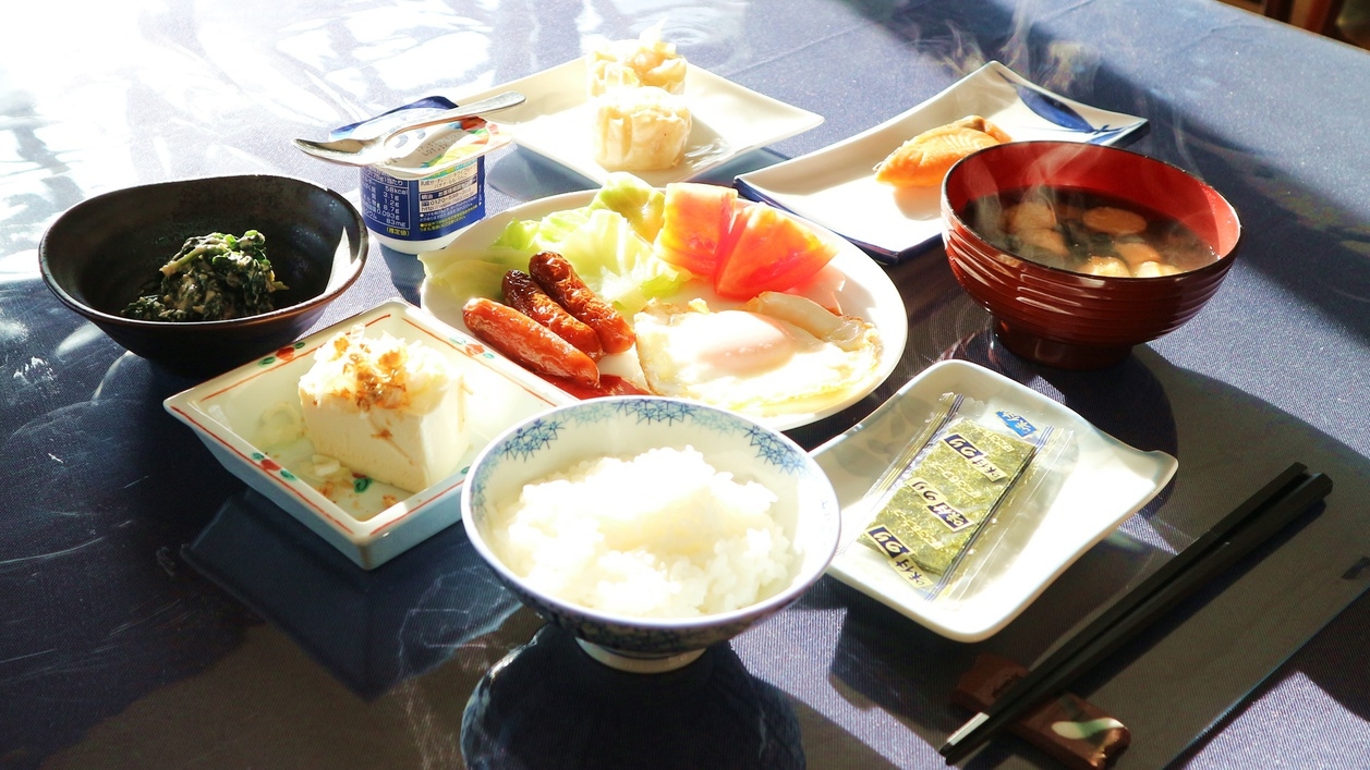 【カジュアル（夕朝食付）】お食事軽め｜女性やシニア向け！妙高の自然と温泉満喫プラン［4〜11月］
