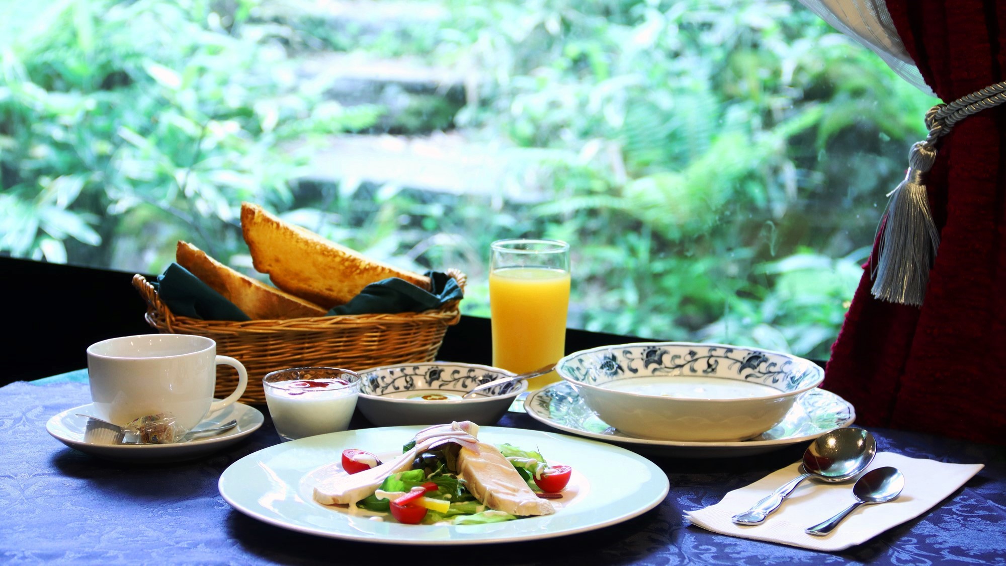 【グレードアップ】記念日にも◎シェフ渾身！今宵はちょっと贅沢に☆お料理ランクアッププラン《1泊2食》