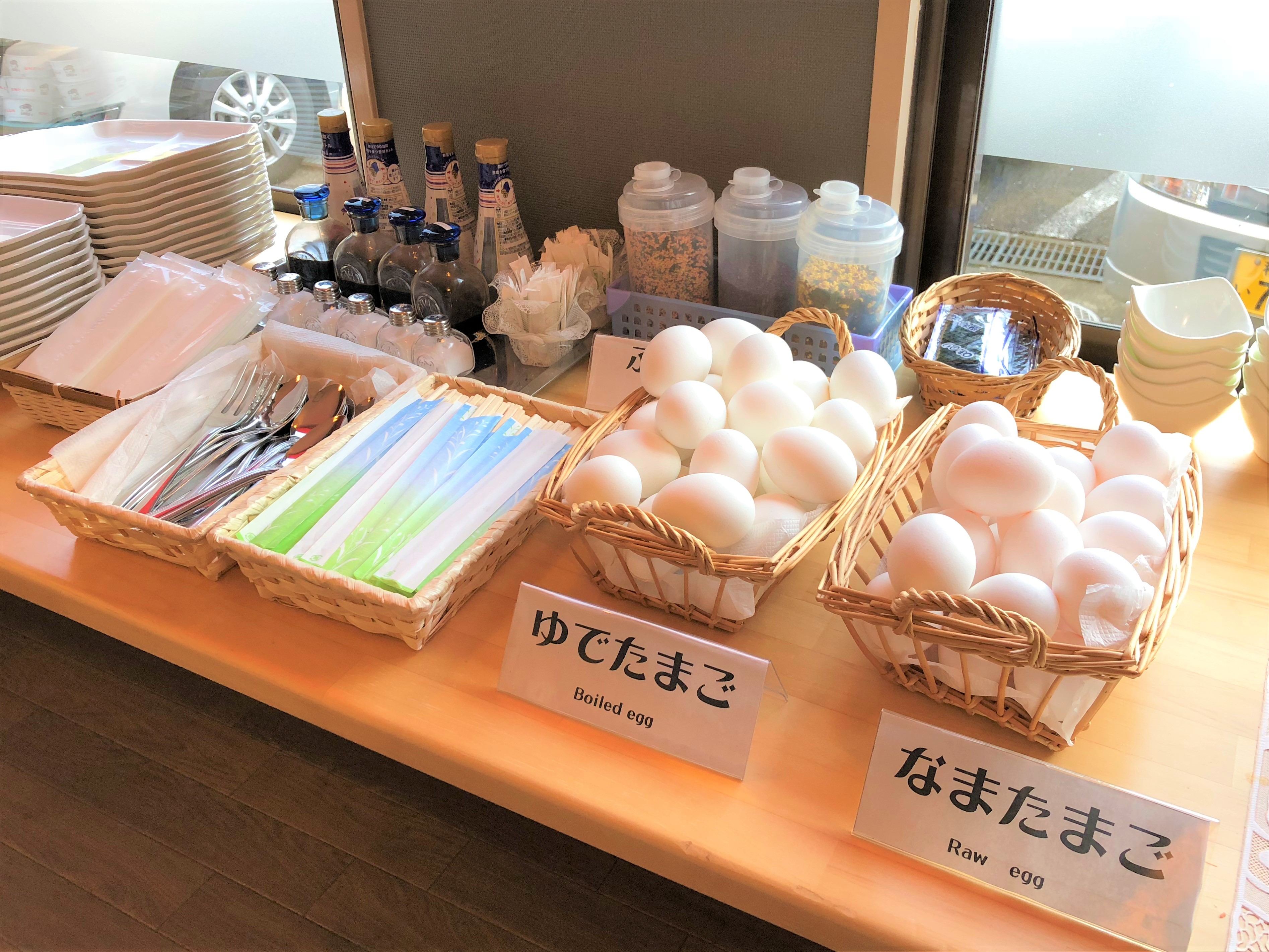 なま卵　ゆで玉子　のり　ふりかけ