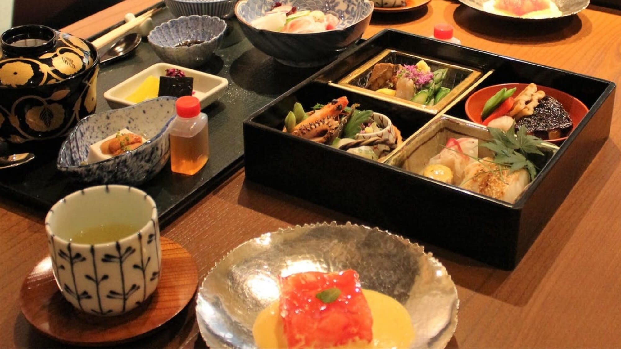  【ペット可】1泊2食付プラン＜夕食は京都の老舗料亭「木乃婦」〇朝食は特製湯葉orホットサンド＞