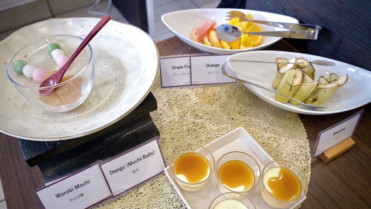 【スタンダードプラン】最寄駅徒歩1分!ベッドは寝心地が評判の日本ベッドを利用　＜朝食付＞