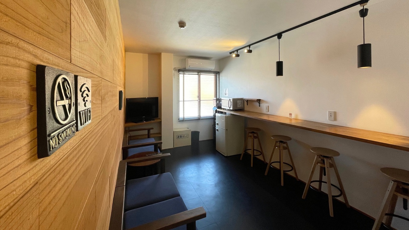 【別館】『9R HOSTEL』素泊りプラン（サウナ／大浴場／Wi-Fi／Ｐ無料／禁煙）