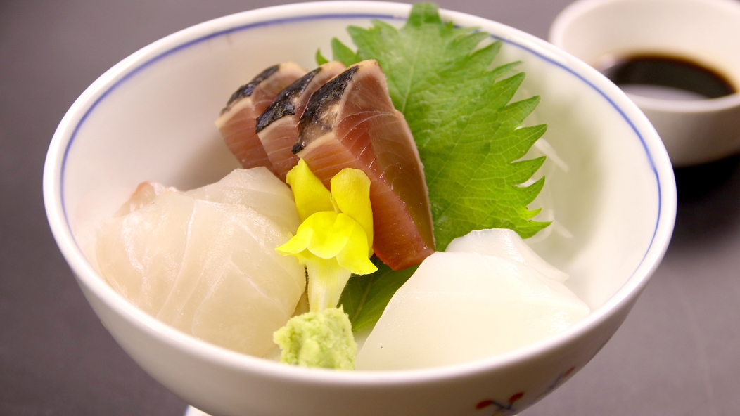 ★【１泊２食】旬の恵みを味わう会席料理♪やさしい味わいの温泉ステイ