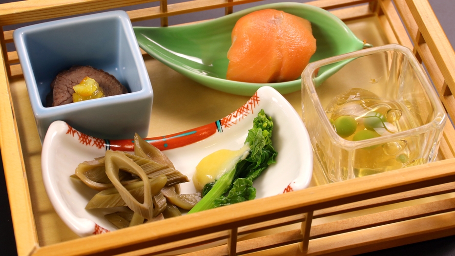 ★【1泊2食】記念日を彩る特別なひととき♪シャンパン＆ケーキ付きアニバーサリー