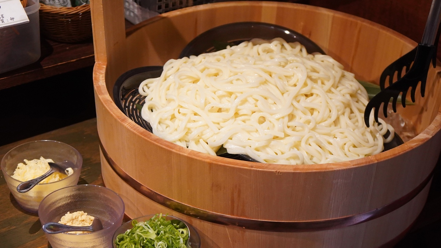 【朝食付き】鮨屋が作る和洋30種の朝食ビュッフェ■朝6：30〜OPEN■