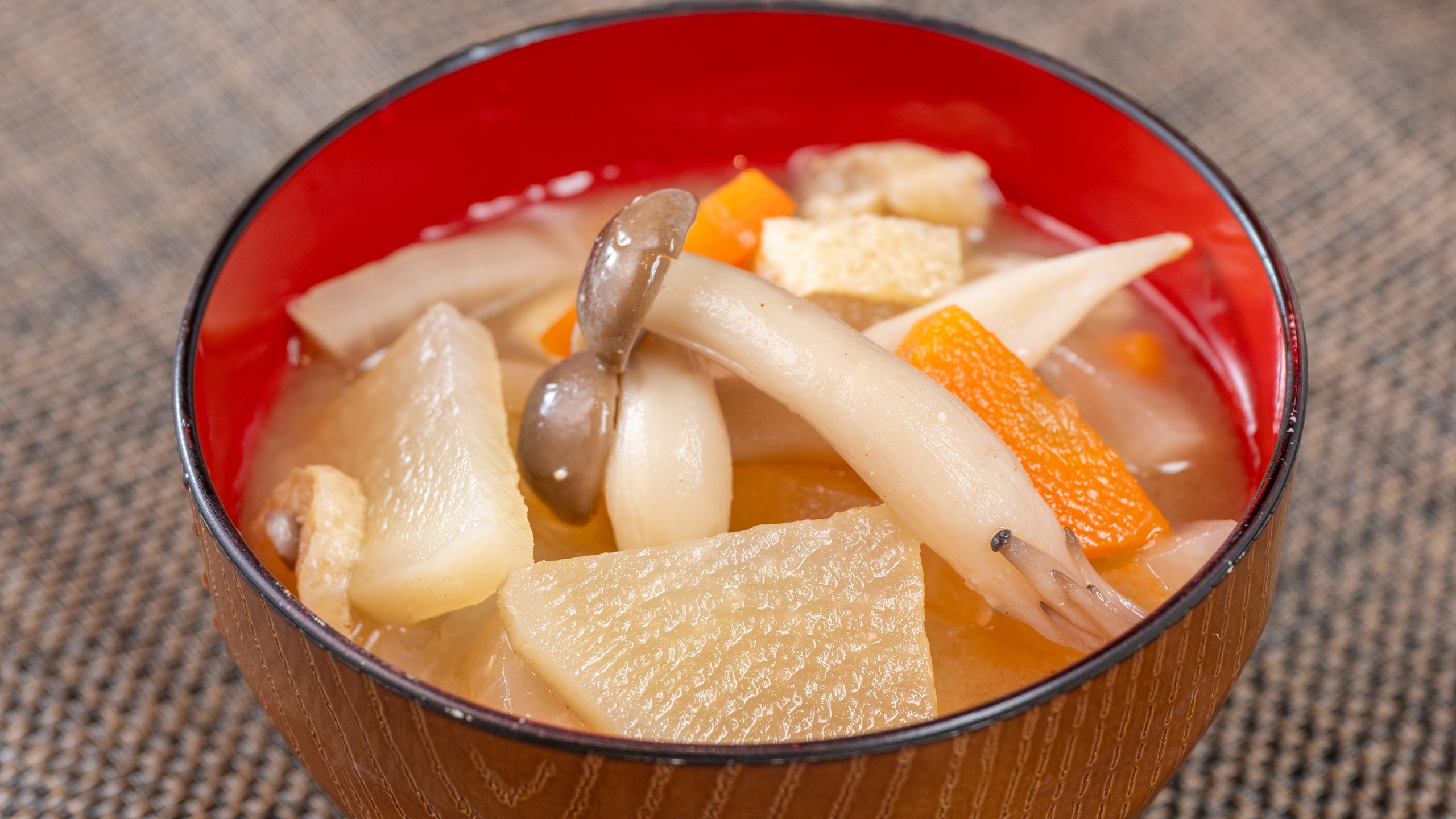 朝食ビュッフェ【味噌汁】