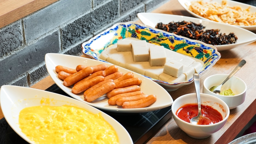 【朝食付】大人気の30種類以上ビュッフェ付！名物「ふぐの西京焼き」が朝から食べ放題！