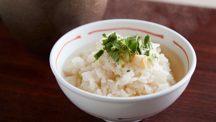 朝食ビュッフェ「鯛めしだし茶漬け」